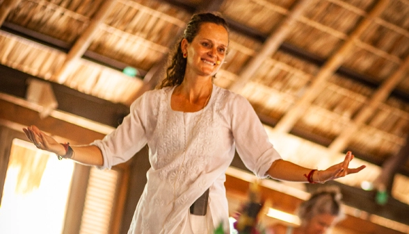 6_live_in_acceptance