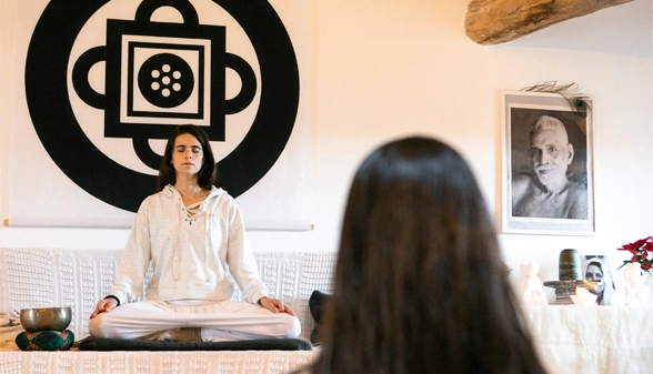 8_contemplative_hatha_yoga