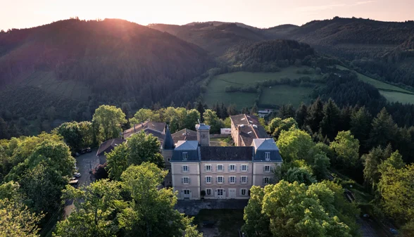 11_castle-hridaya-forest-yoga-center