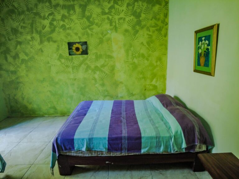 Room-Photo-1.jpeg